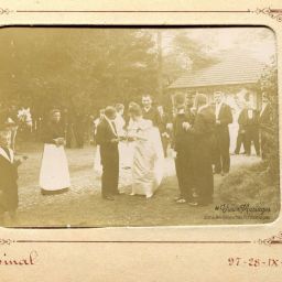 Mariés inconnus 1897 à Epinal (88)