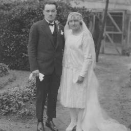 Raoul GUILLEREAULT et Clémentine FOURNIER 1928 à Charentonnay (18)