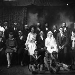 Octave CHARBONNIER et Renée LAMARQUE 1929 à Saint-Éloy-les-Mines (63)
