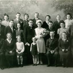 Pierre AUCOURT et Suzanne GONNARD 1943 à Pouilly-sous-Charlieu (42)