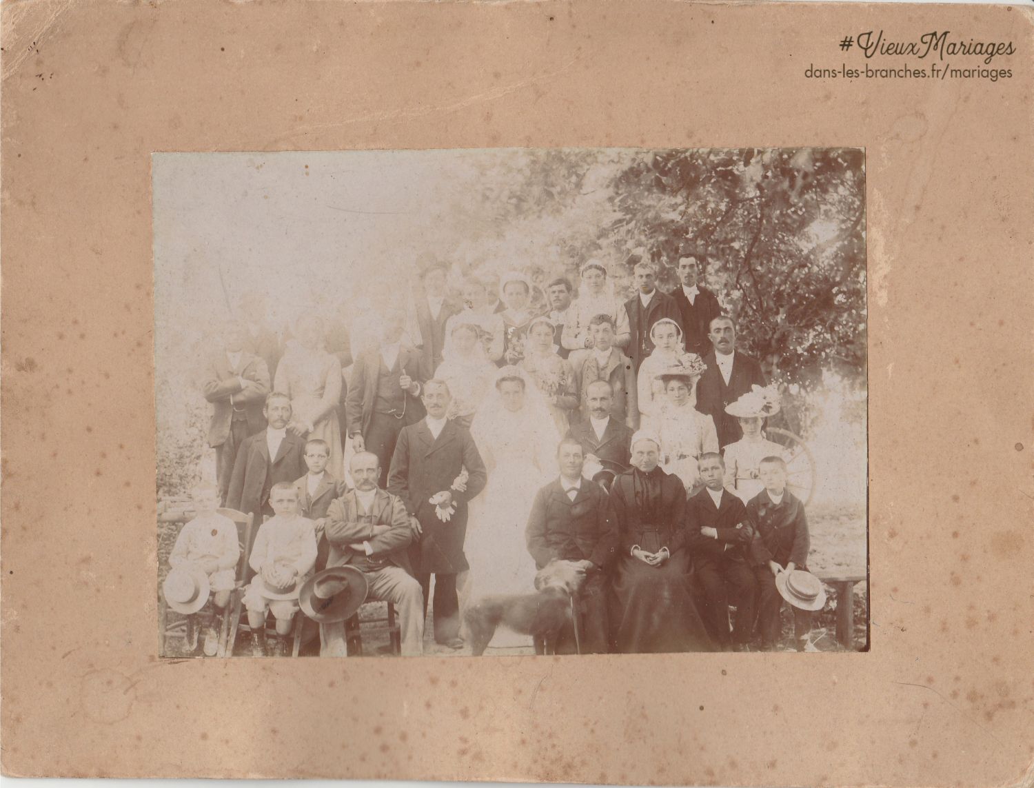 Mariés inconnus 1900 à Cinais (37)