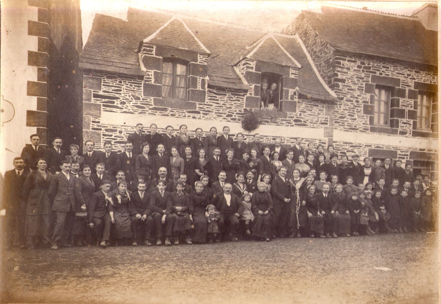 Théodore LE GALL et Anastasie GUELTAS 1920 à Plussulien (22)
