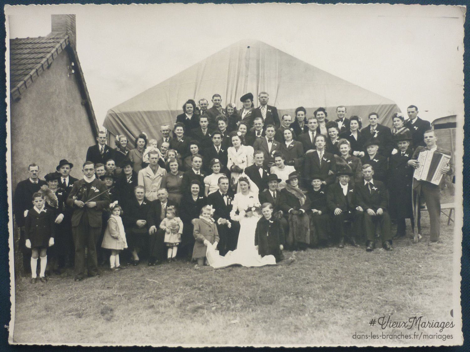 Mariés inconnus 1945